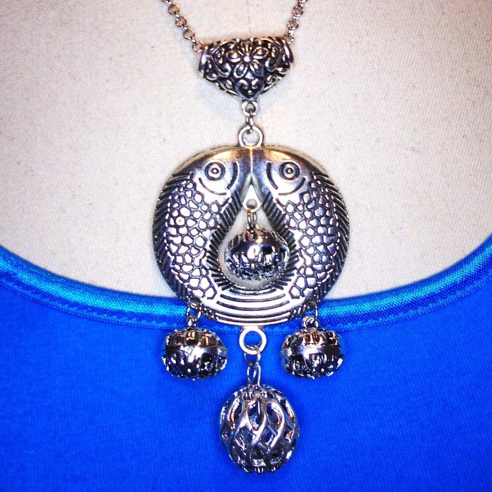 Lucky coy 4" pendant statement necklace, 30" long sweater necklace adjustable